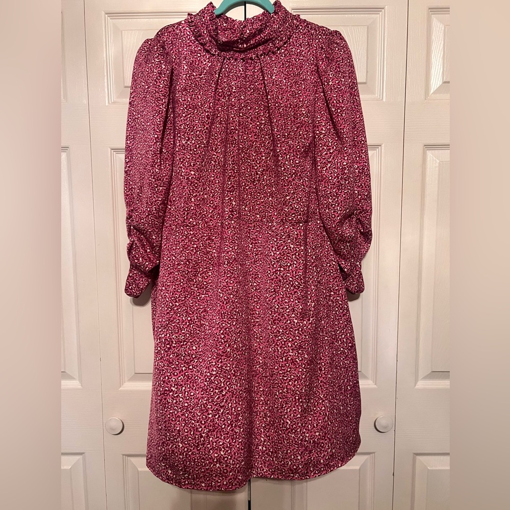 Who What Wear pink leopard print satin cocktail dress with 3/4 sleeves - Picture 6 of 8